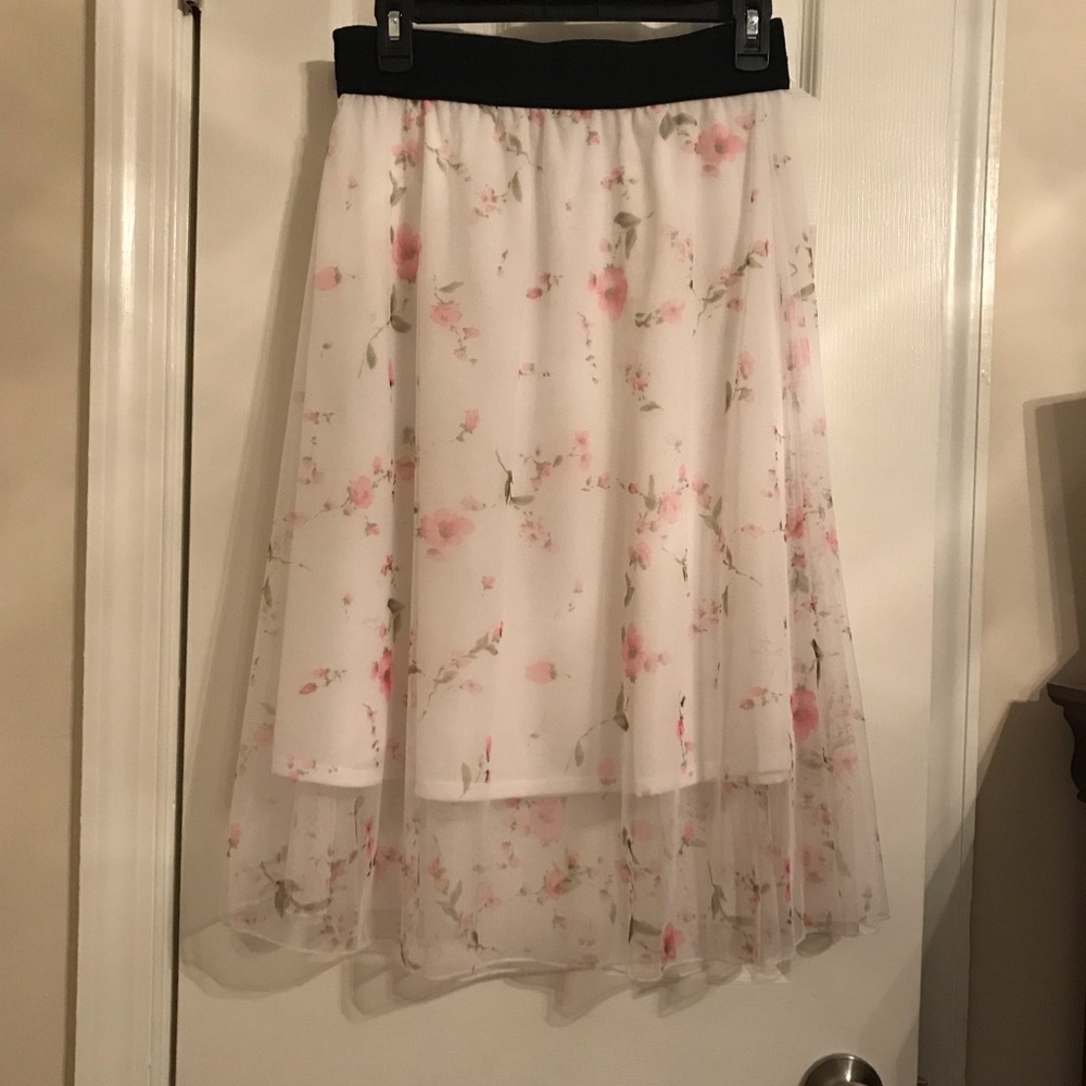 LOLA skirt
